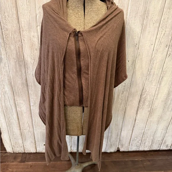 BCBGMaxAzria Brown Cape-Style Tunic - Picture 9 of 9